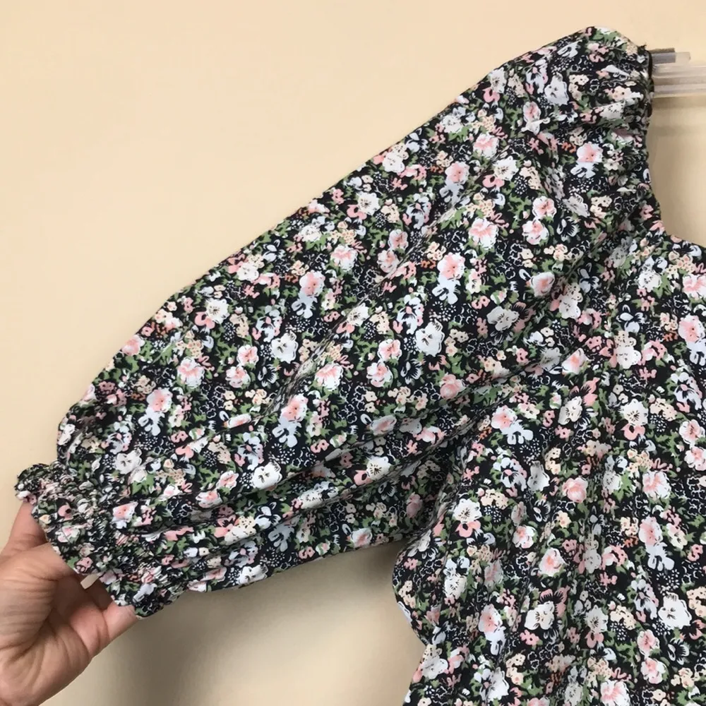 Levi’s Women’s Boho Floral Print Puff Sleeve Square Neckline Tiered Mini Dress - Image 4