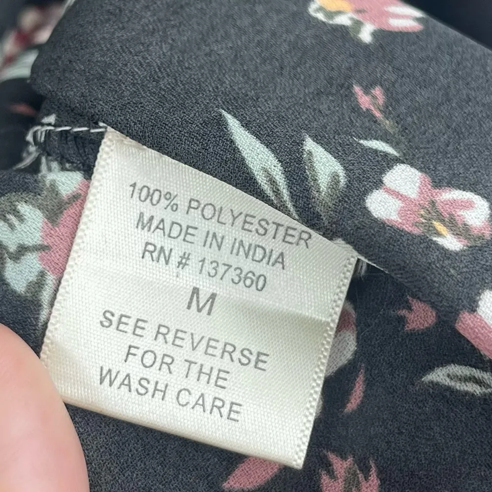 Live 4 Truth Boho Floral Black Kimono Size Medium - Image 4