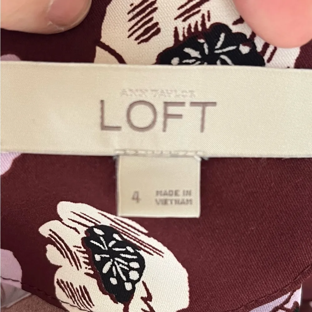 Loft  Maroon Floral Long Sleeve Dress with Deep V Back – Size 4 - Image 6