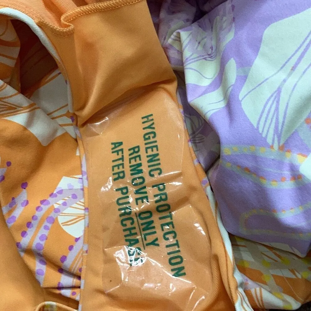 New. CALIA by Carrie Underwood rash guard. Retails $99. Size 12 Orange - Image 11