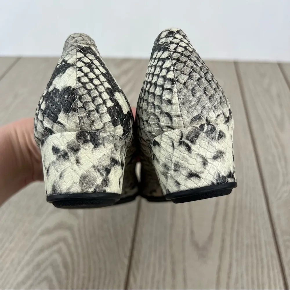 Easy Spirit Abelle Leather Almond Toe Low Wedges 6.5M Black & White Snake Python - Image 9