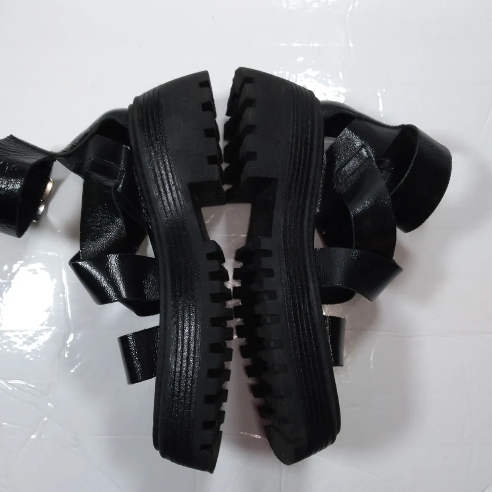 Asos design women's chunky sandals - Image 10