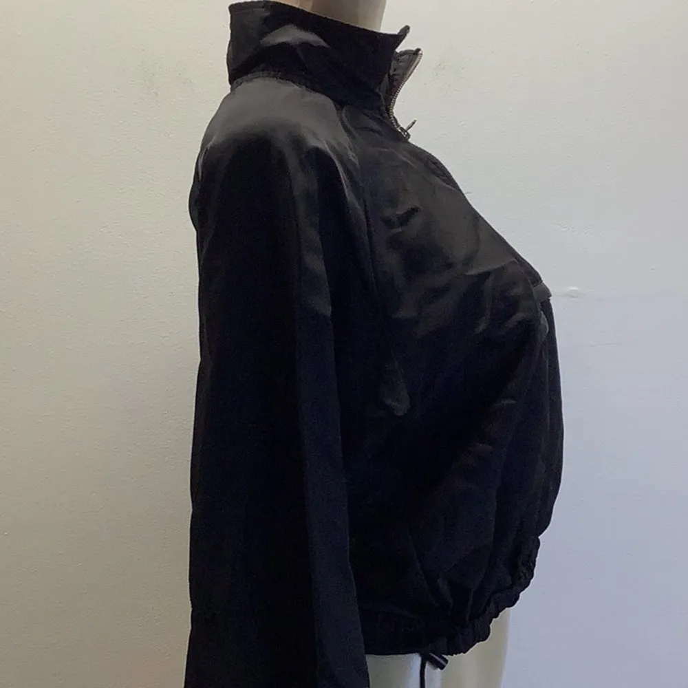 Forever 21 Size Small Black Crop Jacket. Preloved - Image 3