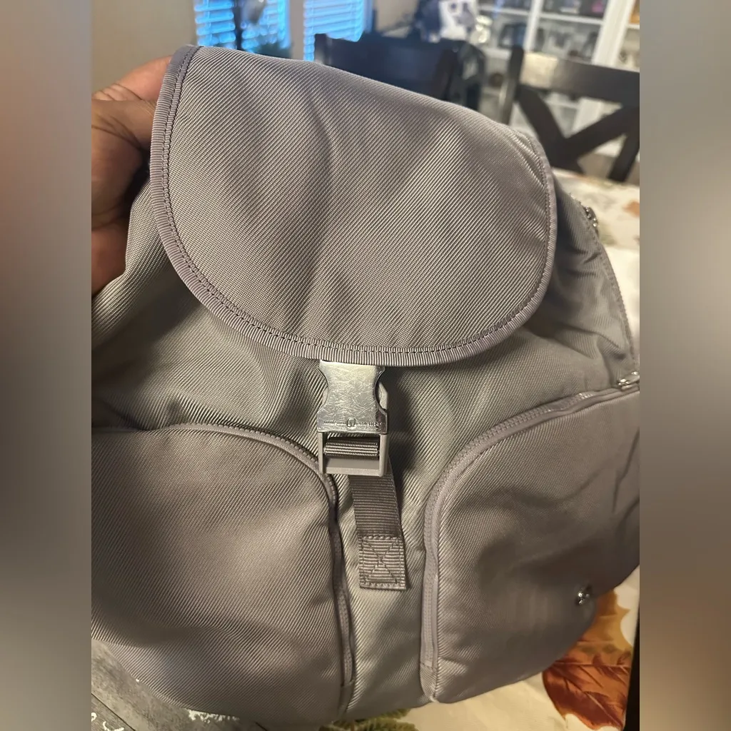 Lululemon Athletica Taupe Backpack - Image 9