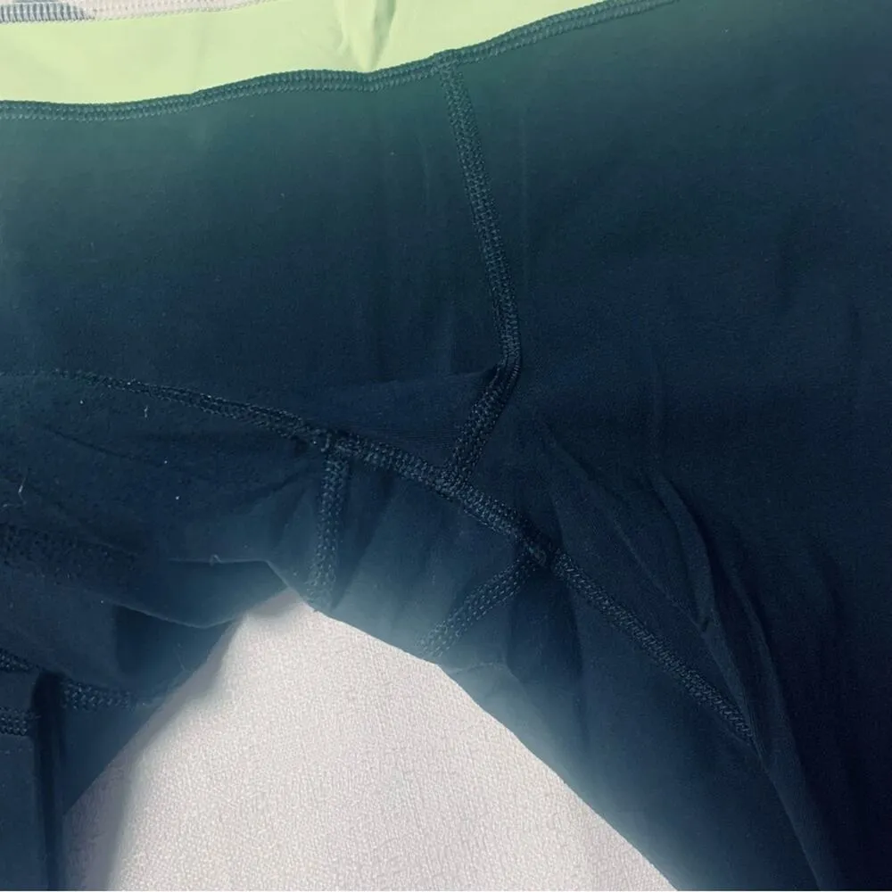 Lululemon size 6 inspire crop black green leggings beyond gym basic workout - Image 4