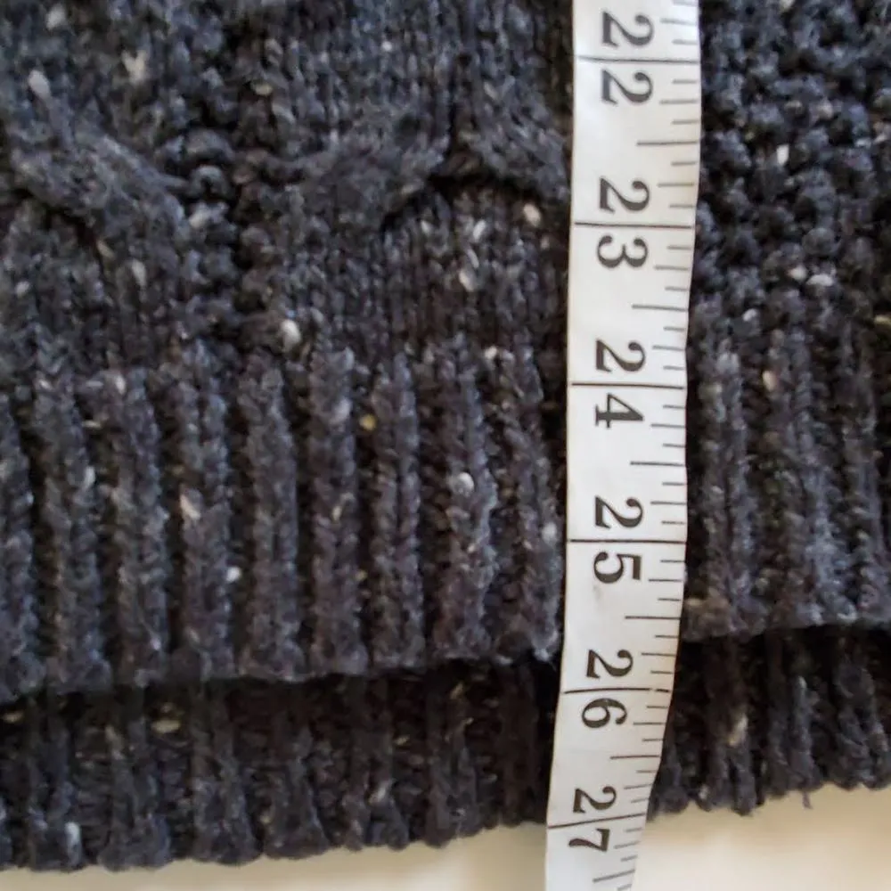 Crew neck Sweater Size Small - Image 6