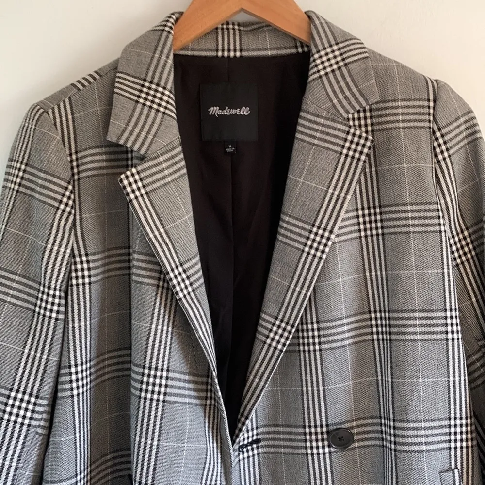 Madewell Caldwell Double-Breasted Blazer in Plaid - Image 5