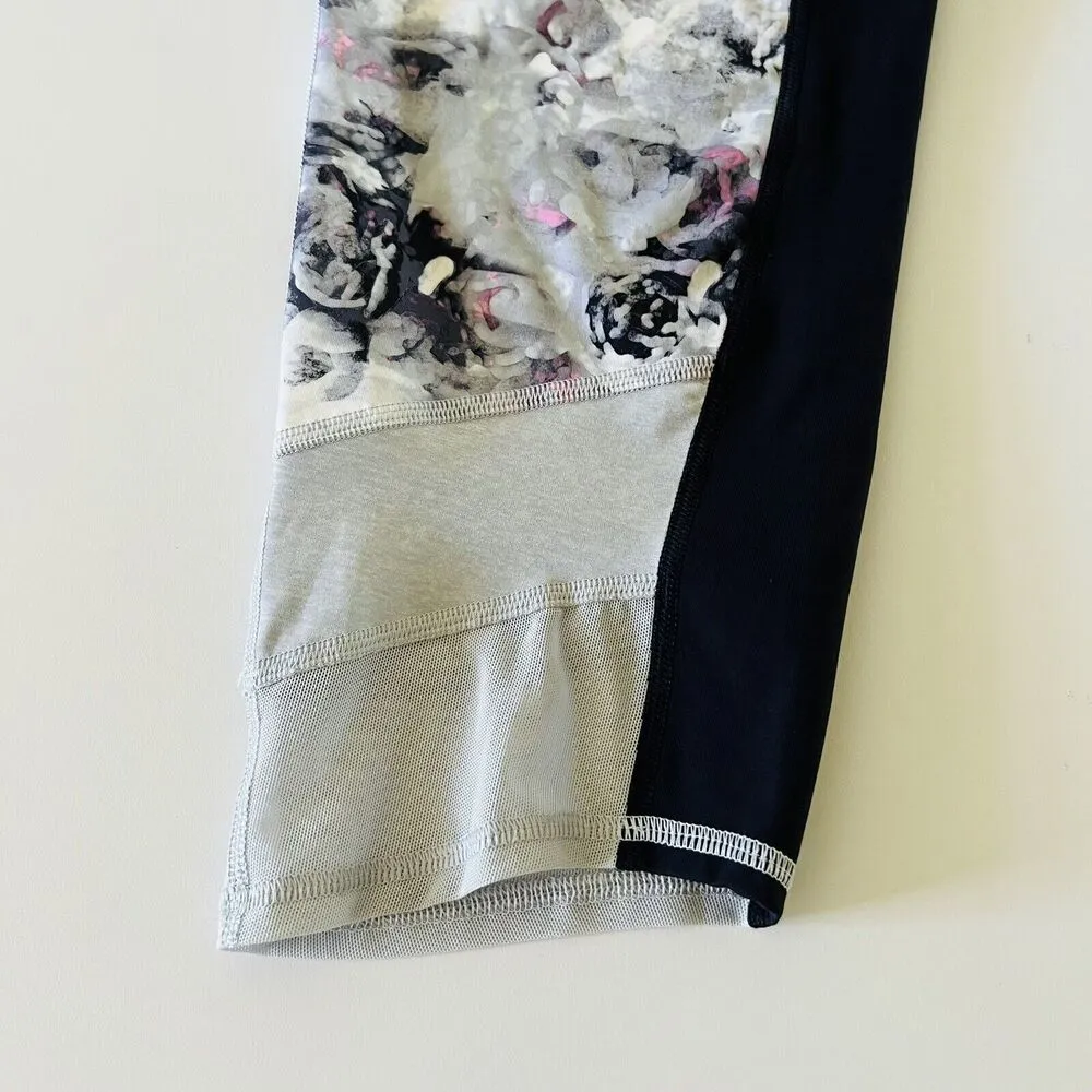 LULULEMON ATHLETICA White Deep Navy Blue If You Are Lucky Crop Leggings - US 12 - Image 6