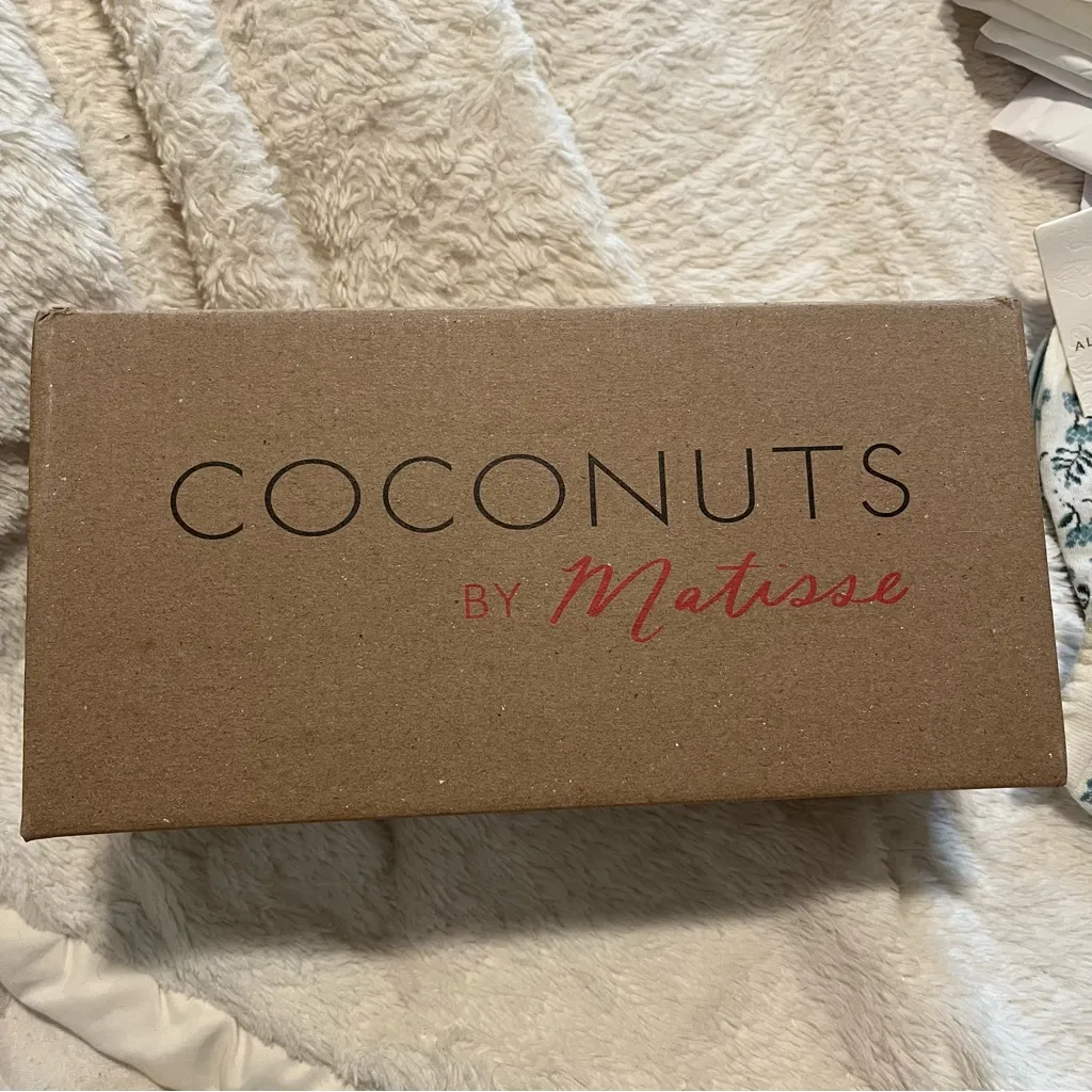 NEW Altar’d State X Matisse Sandals Size 8 White - Image 5