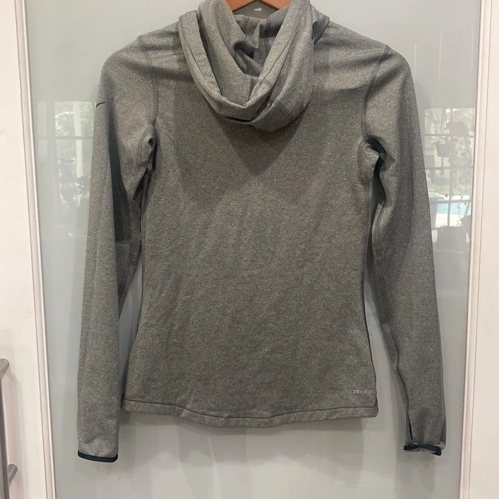 Nike Women's Grey Hoodie Dri-Fit Pro Long Sleeve Workout Sweater Sz Small - Image 5