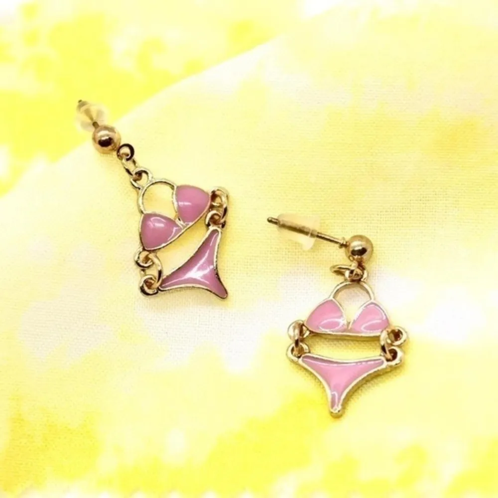 Tiny Bikini Earrings Gold - Image 2