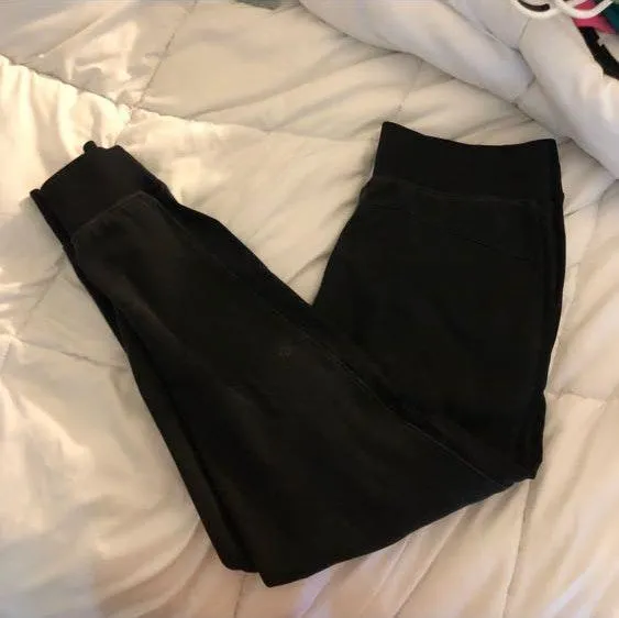Lululemon Black  Joggers - Image 3