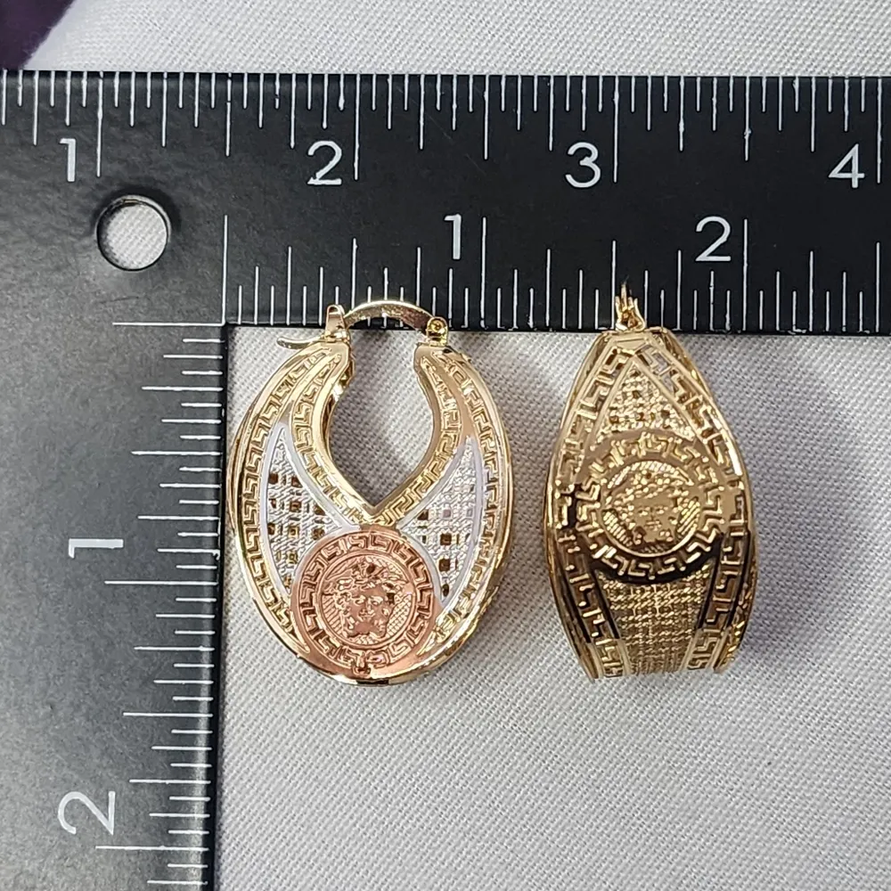Tricolor Gold Mesh Basket Earrings Greek Key Medusa Design New - Image 8