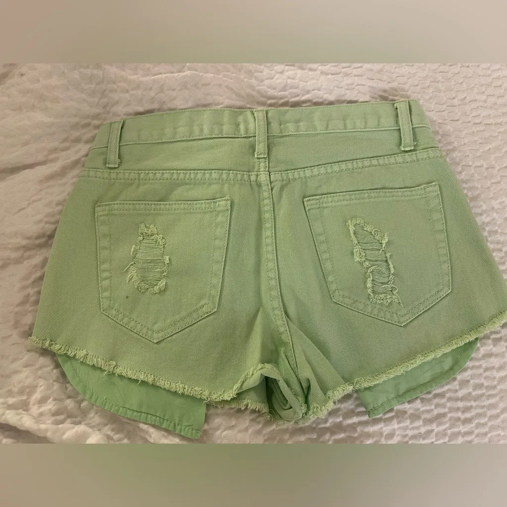 Forever 21 Green Distressed Jean Shorts - Image 8