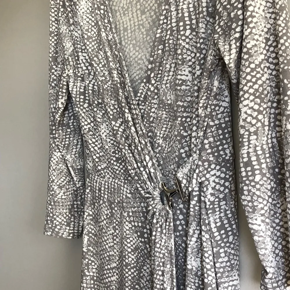 Apt 9 Dress Size Medium - Image 9