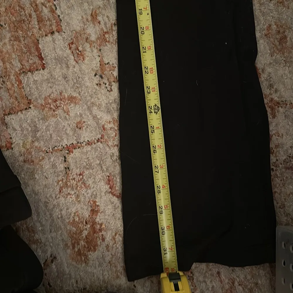 Lululemon astro pants size 4 inseam 32” - Image 11