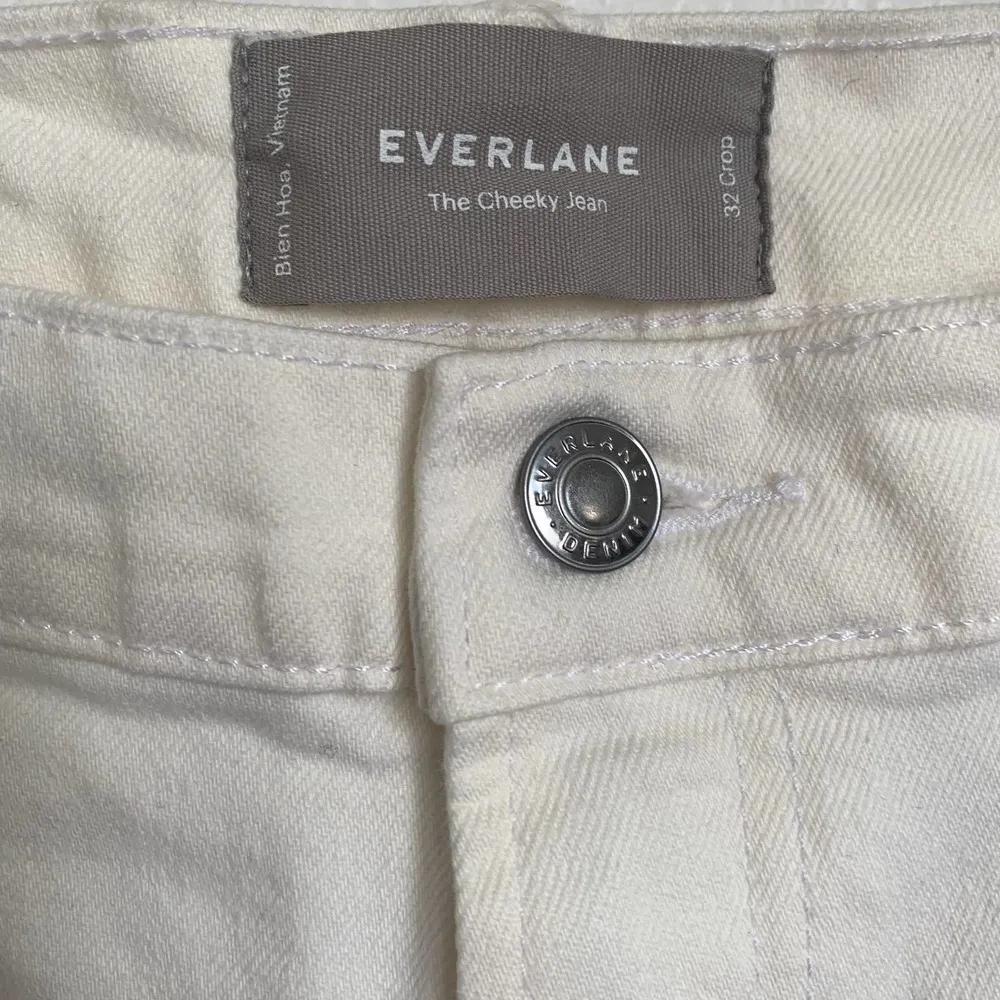 NWT Everlane The Cheeky Jean in Bone White - Image 8