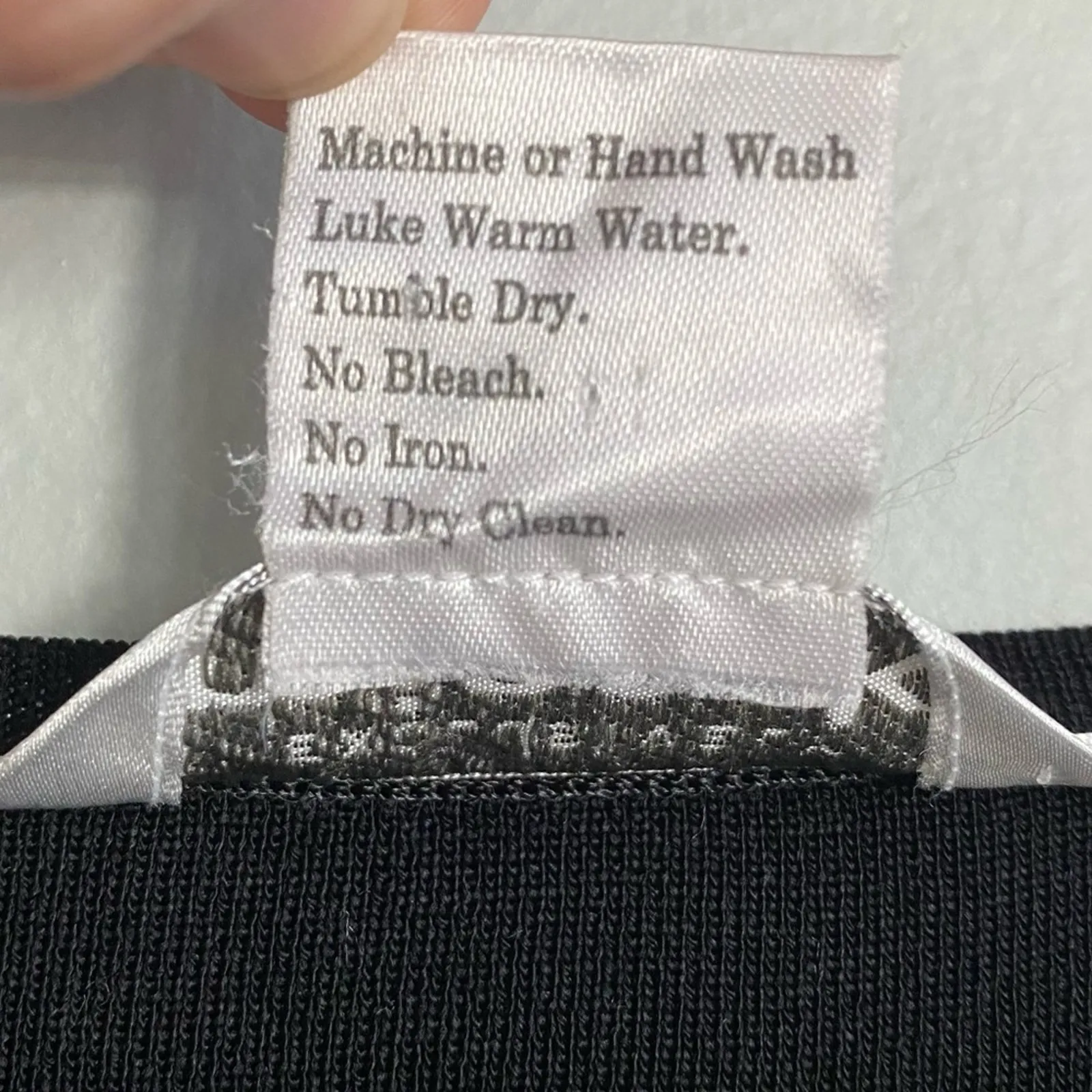 Exclusively Misook Sleeveless Black Dress - Image 6