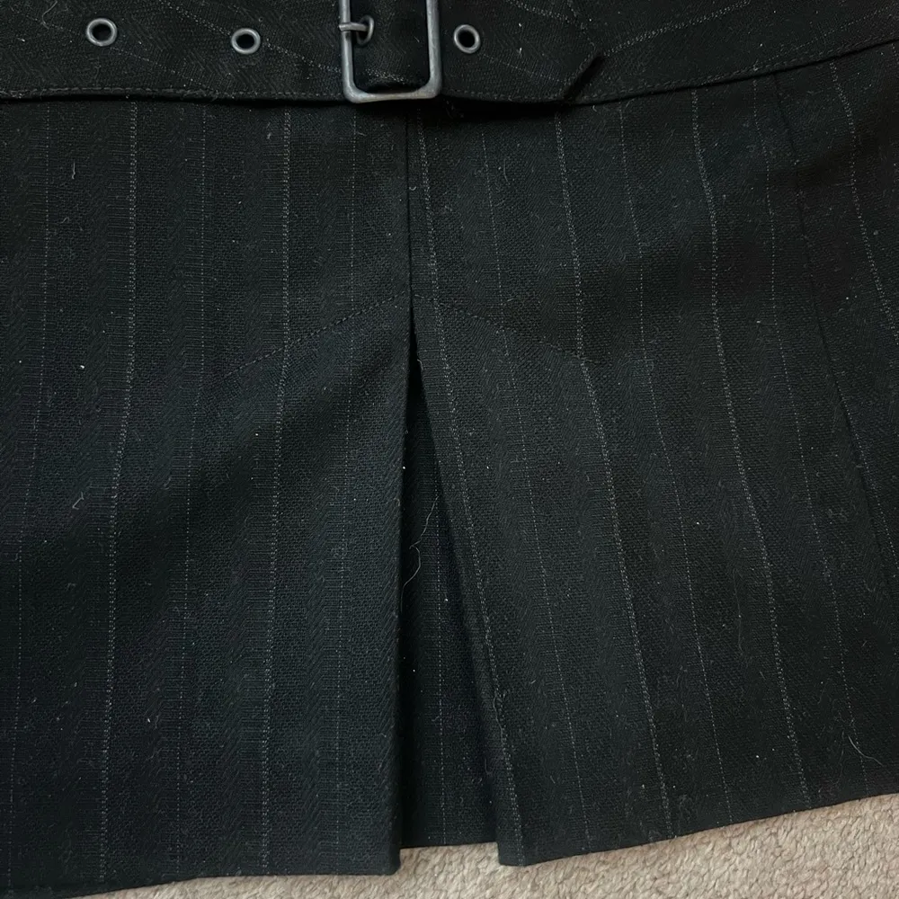 EXPRESS Vintage Schoolgirl Triple Belt Buckle Skirt - Image 5