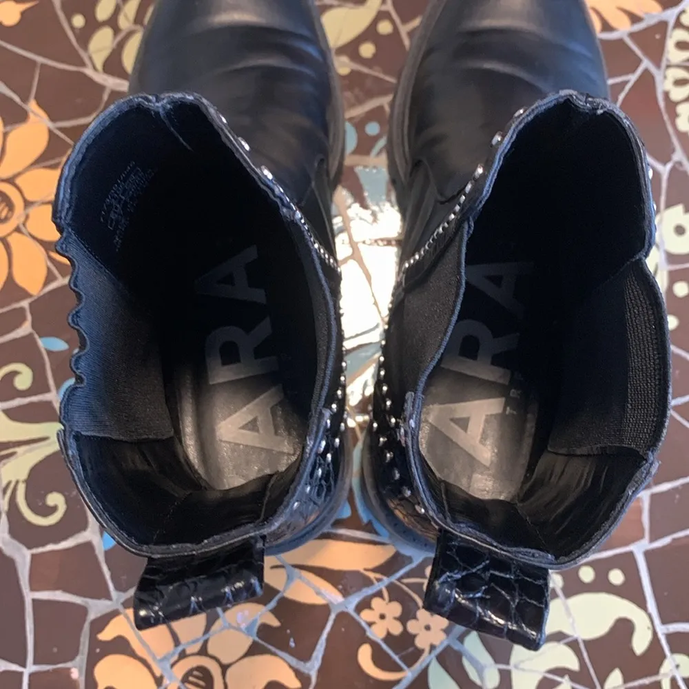 ZARA TRAFULAC SILVER STUDDED COMBAT MOTO ANKLE BOOT BLACK SLIP ON SZ: 6.… - Image 5