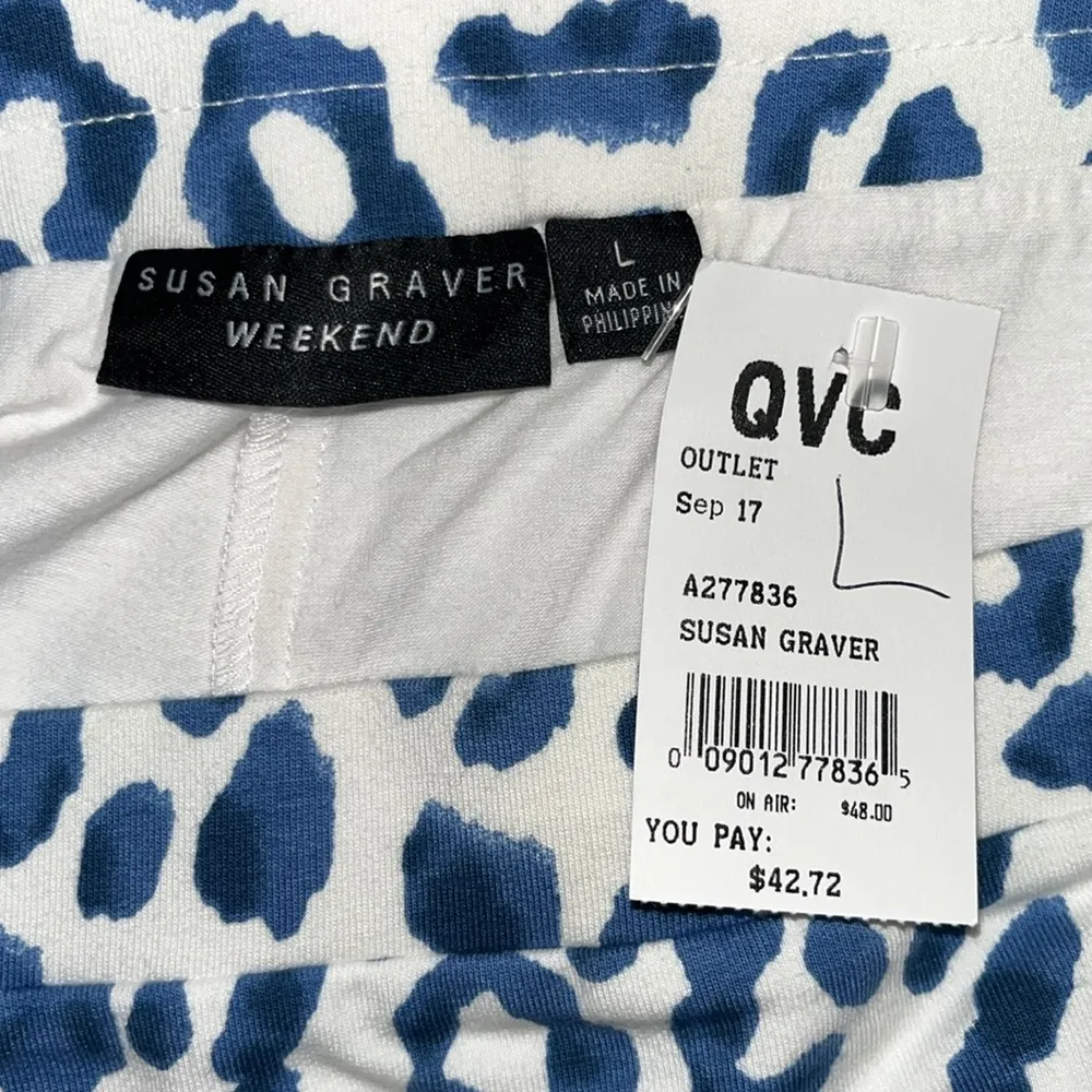 Susan Graver Weekend NWT Sz L White - Blue Leopard Print Skort - Skirt w/ Shorts - Image 3