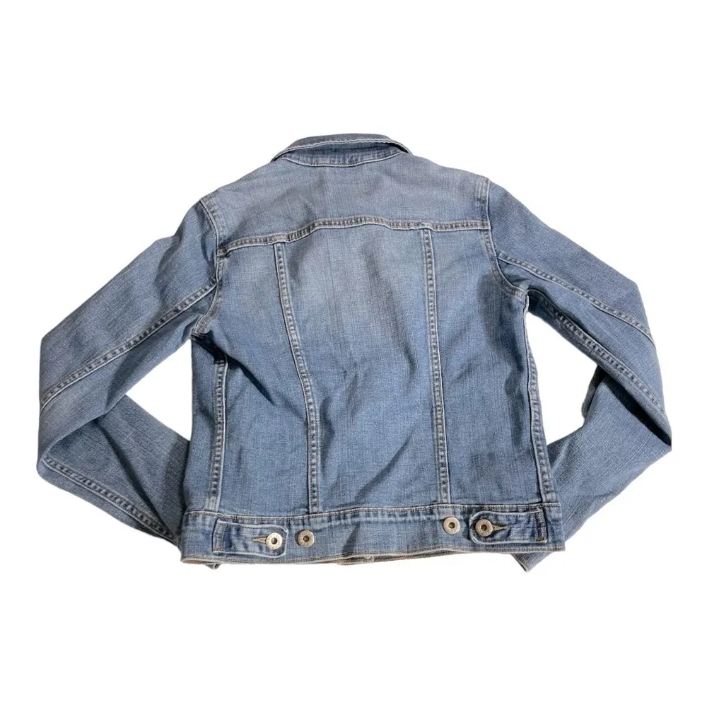 Levi's Original Trucker Jacket 
Medium Wash size Small - Image 13
