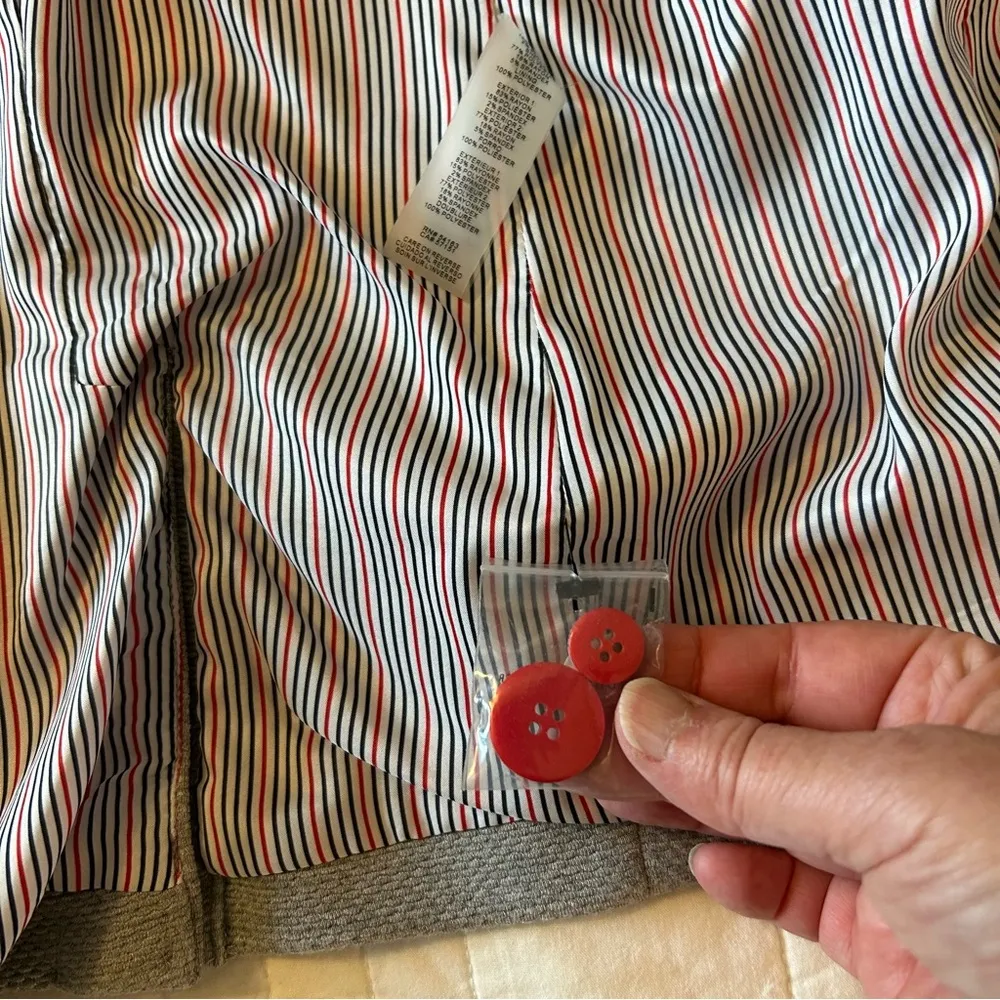 Tommy Hilfiger Textured Gray Ribbon Trim Blazer. Size 4. - Image 16