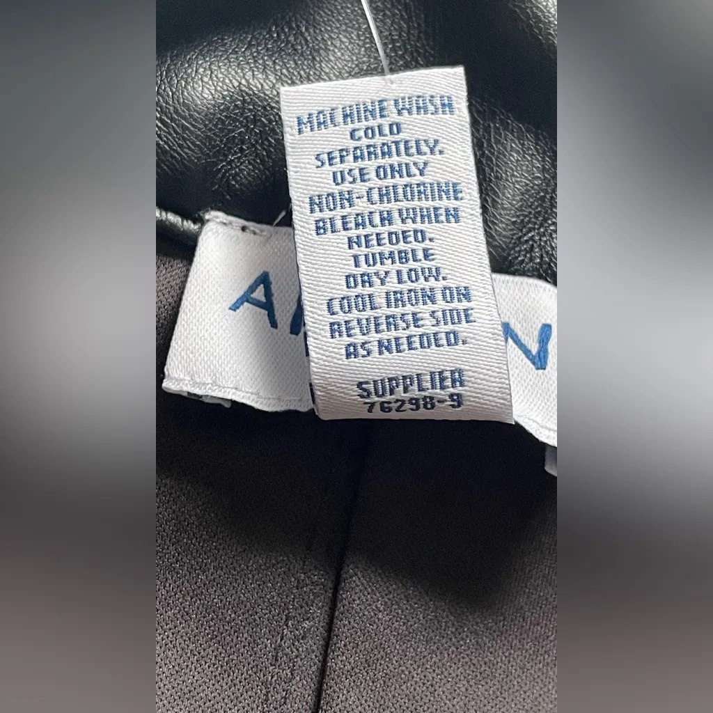 Arizona Faux Leather
Womens Pleated Skirt Juniors, Color: Black Sz XL - Image 5