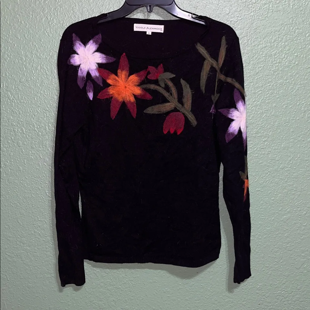 Vintage Nicole Alexander Embroidered Floral V Neck Sweater - Image 2