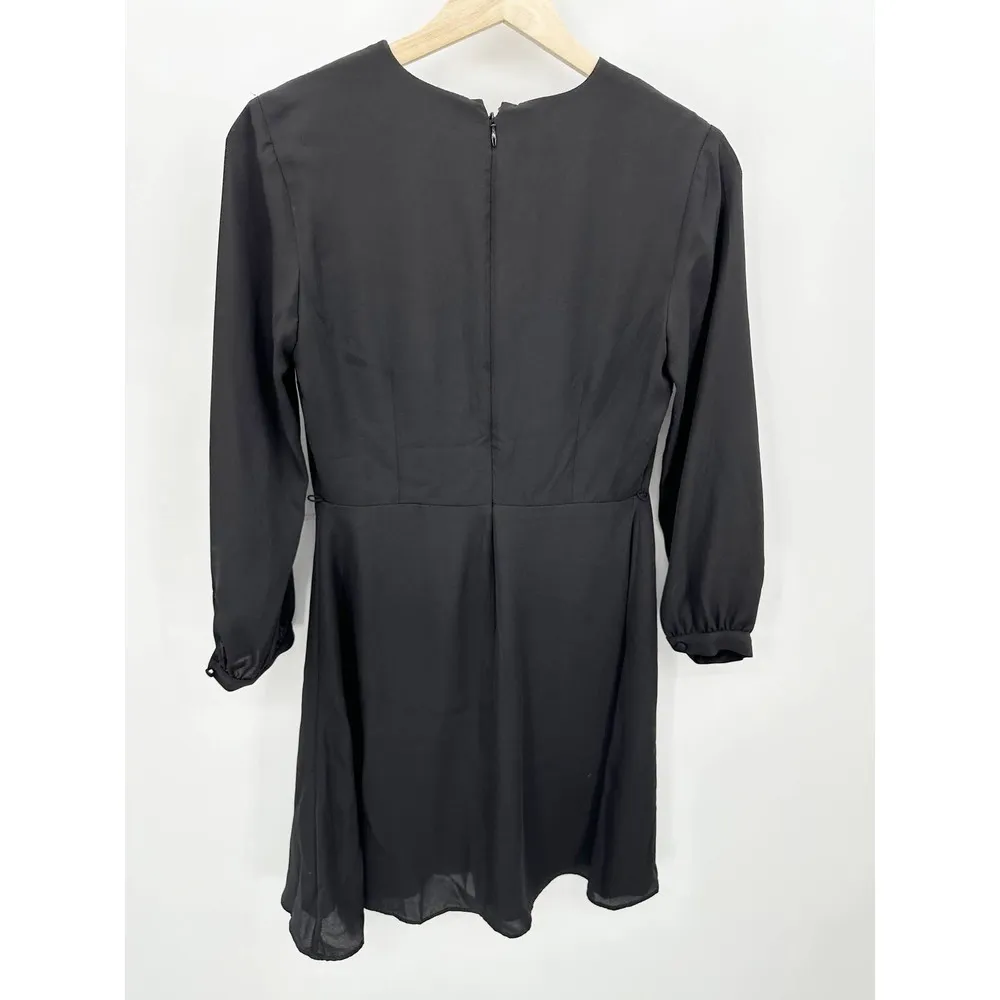 Banana Republic Dress Women 2 PETITE Black Solid Long Sleeve V-Neck Wrap Mini - Image 2
