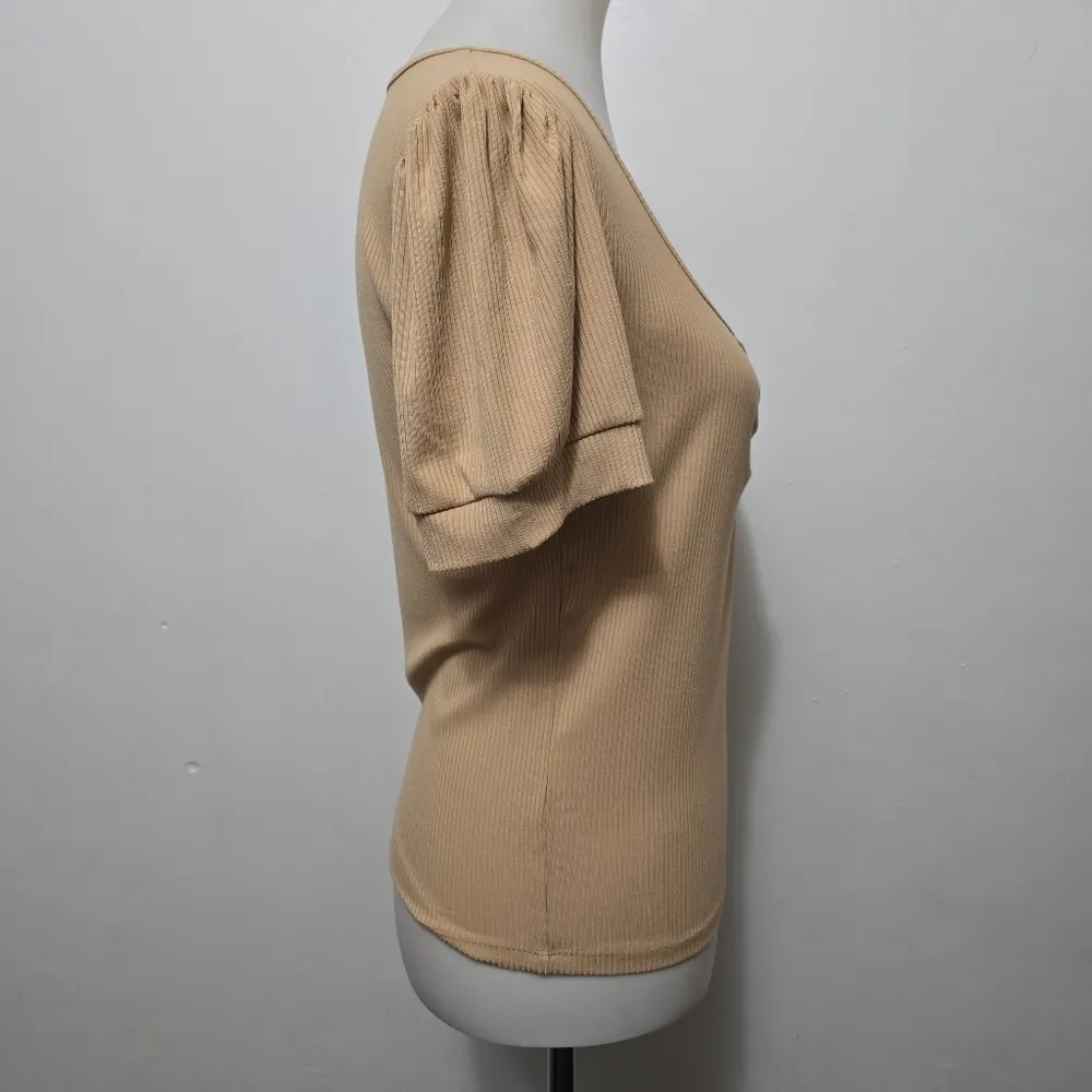 The Drop Theresa Tan Sweetheart Neck Ribbed Knit Puff Sleeve Top Size Medium - Image 4