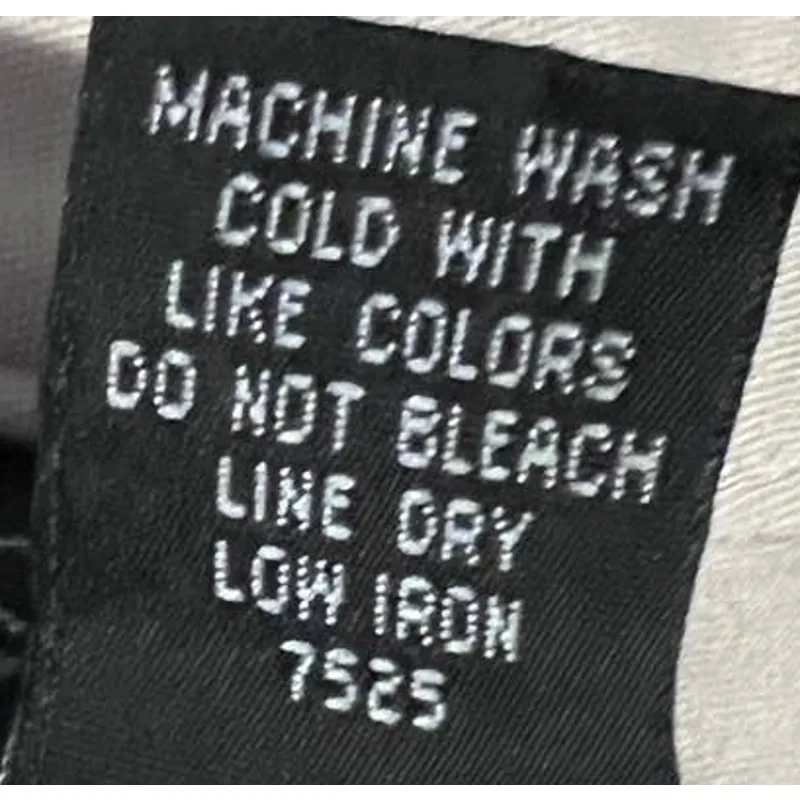 Rafaella Petites Women's Beige Cuffed Capri Pants Size 6P 19" Inseam‎ x 13" - Image 4