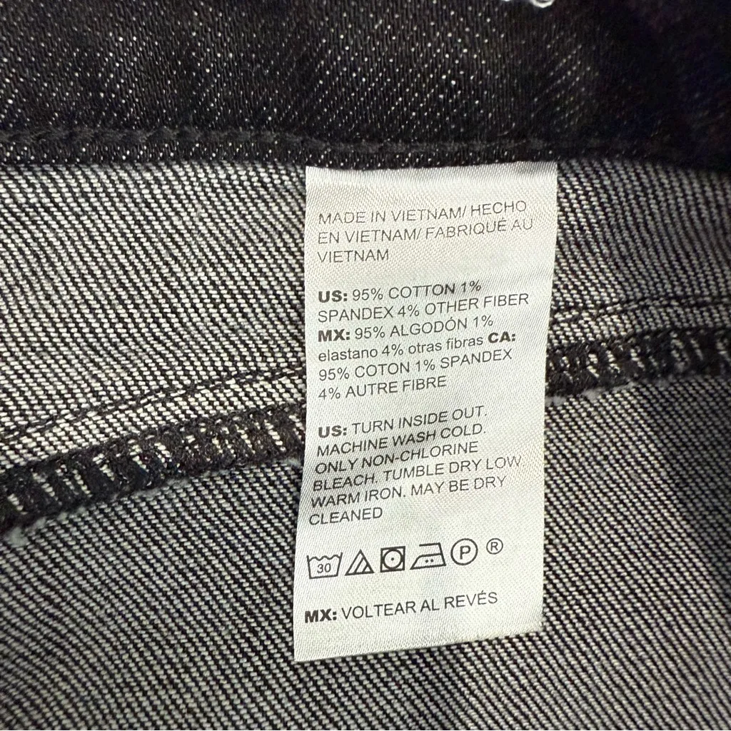 NWOT Chico’s High Rise Straight Crop‎ Dark Black Charcoal Wash Size 20 Chico’s 4 - Image 4