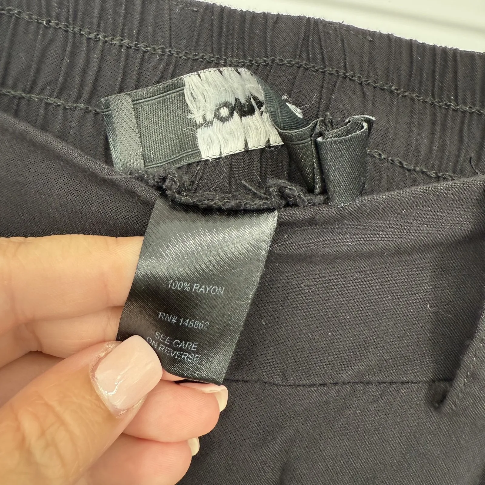 Torrid‎ Chino Pants Black Rayon Stretch Pleated Wide Leg Elastic Waist Womens L - Image 5