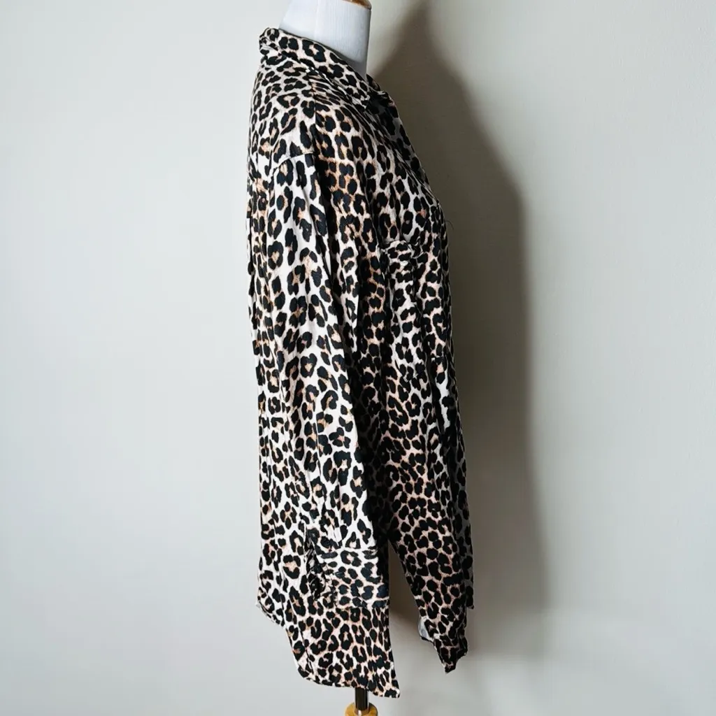H&M Leopard Print Oversized Button Up Shirt - Image 3
