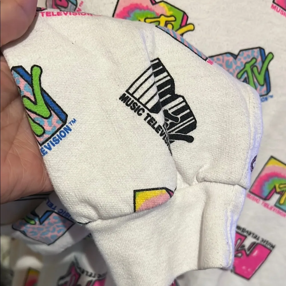 MTV Graphic Long Sleeve Shirt (19) White Size XXL - Image 3
