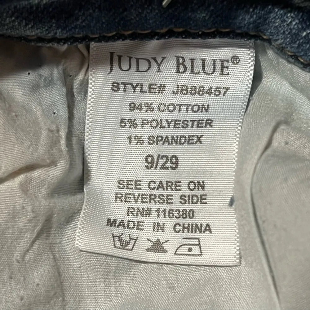 Judy Blue High Waist Distressed Flare Jeans, size 9/29 NWOT - Image 13