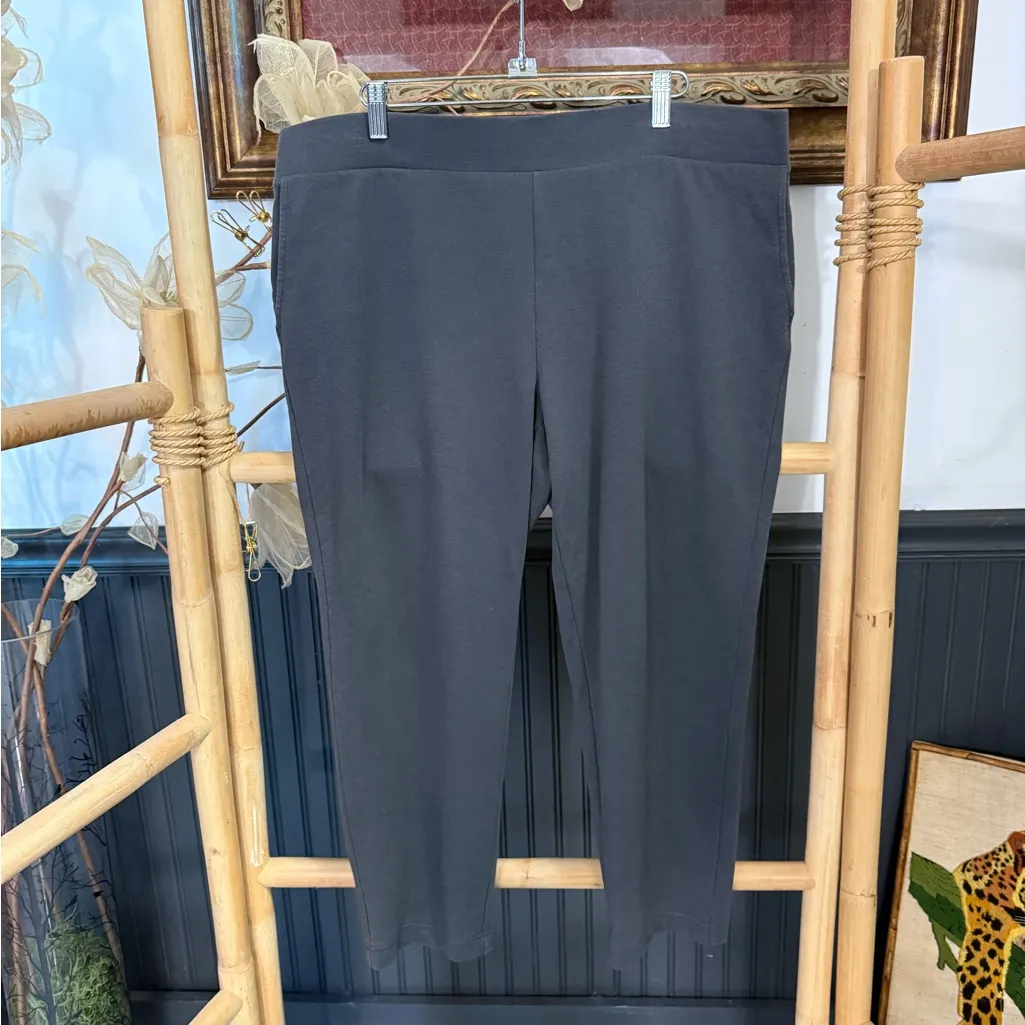 Pure Jill Afinnity French Terry Pima Cotton Slim Crop Pant ~ Size Large 💚🍄 Gray - Image 2