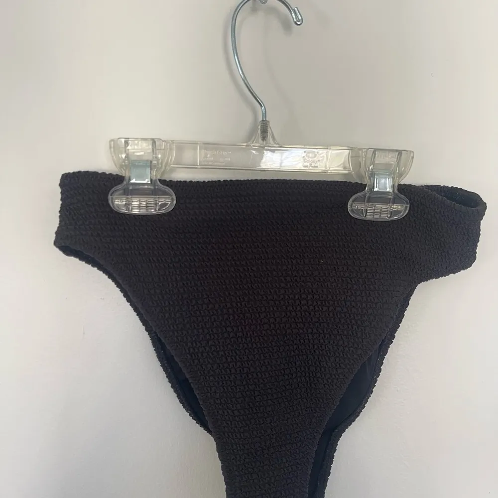 Black Textured Bikini Set - Image 5