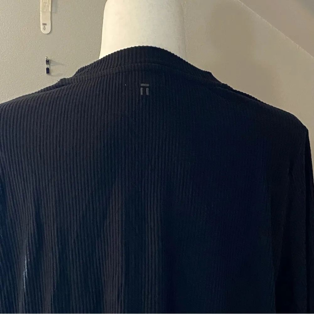 Tommy John Zen ribbed long sleeve crew neck top. X - Image 7