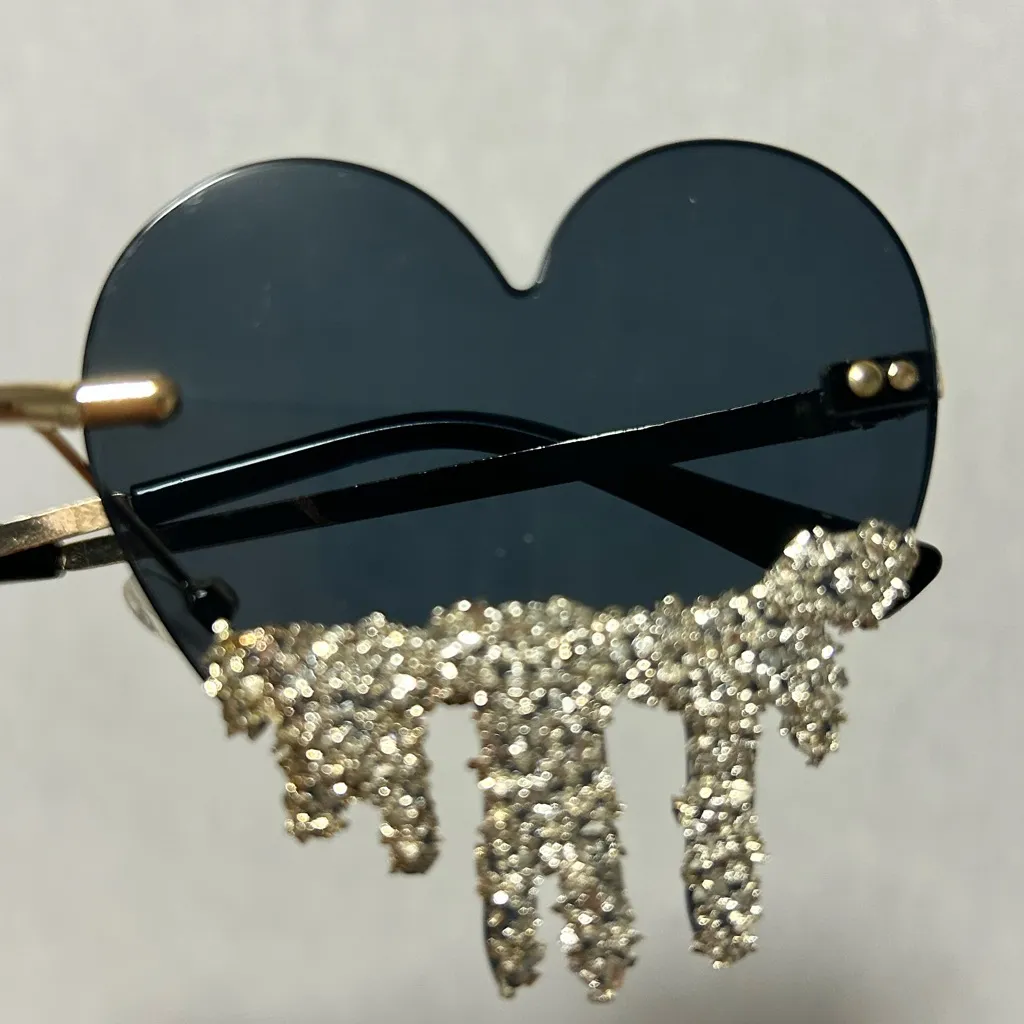 Fashion Rhinestone Paint Drip Sunglass For Women Black - Image 4