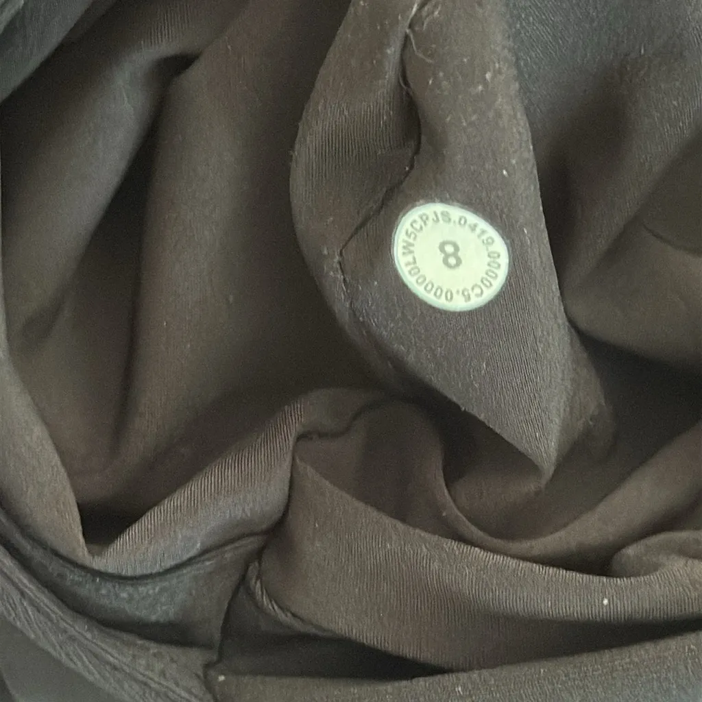 lululemon Black Jogger High rise Athletic Pants  8 - Image 4