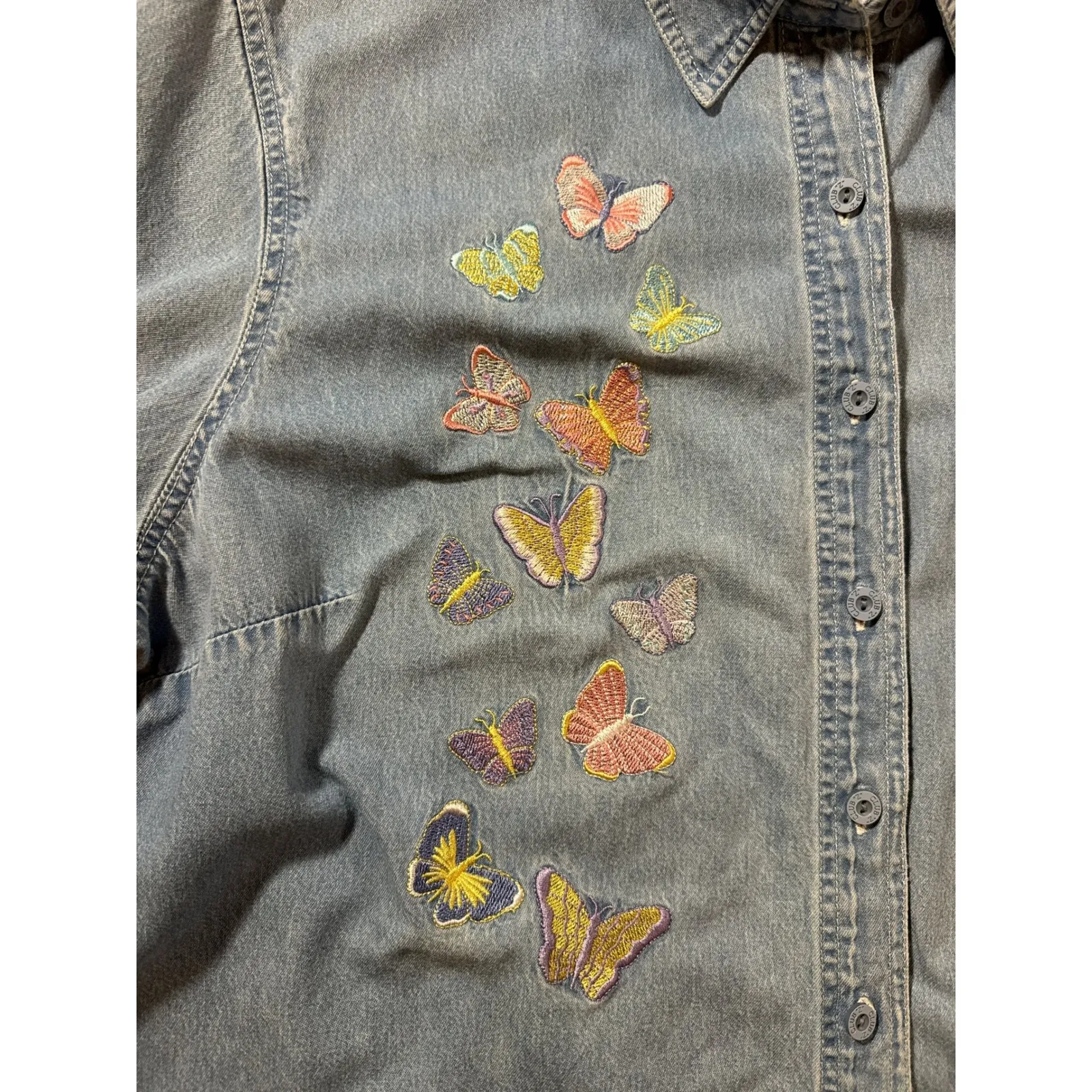 Vintage Y2K Club Z Chambray Denim Butterfly Embroidered Shirt 3X Blue - Image 3