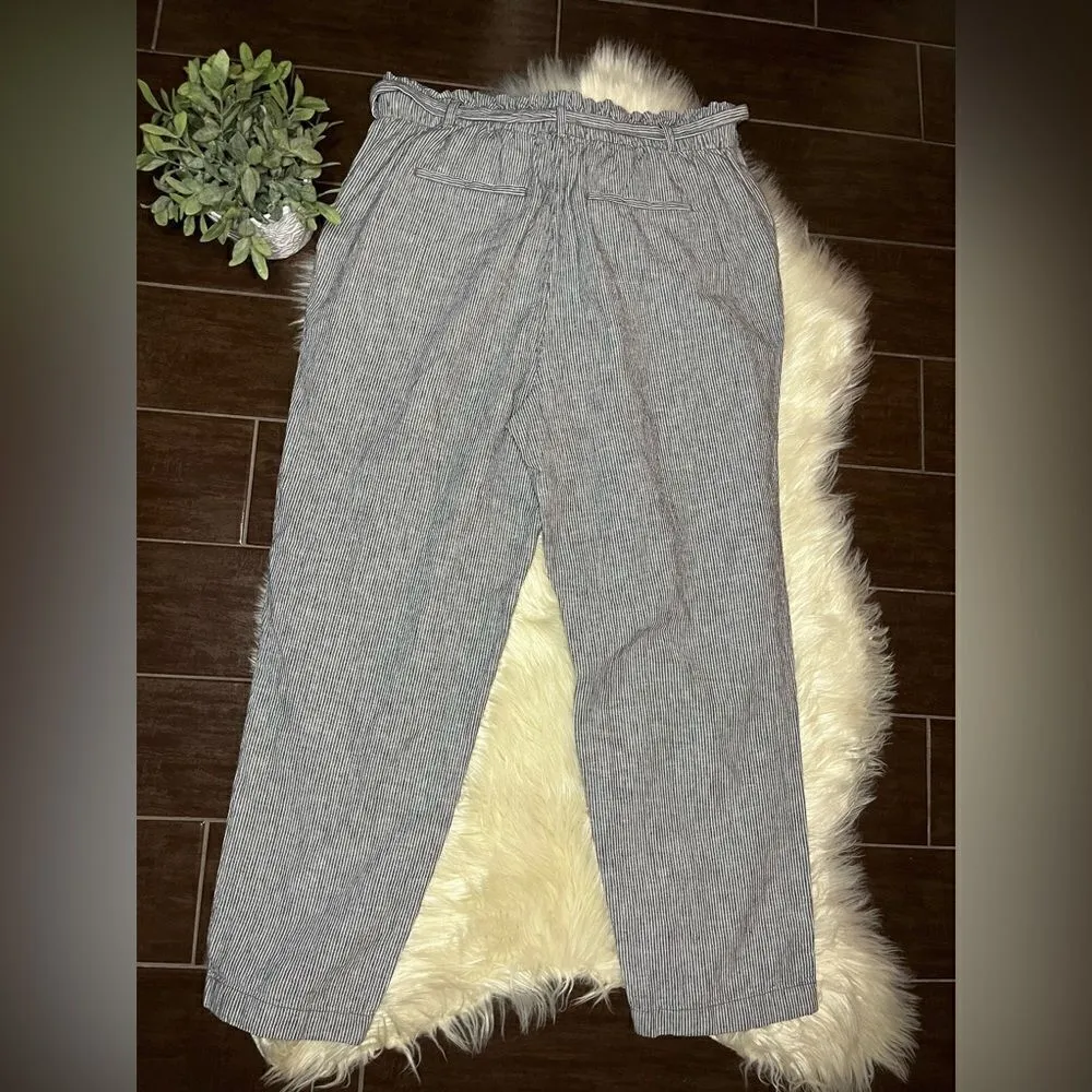 Loft grey/ivory stripped linen blend belted pants sz XLT - Image 4
