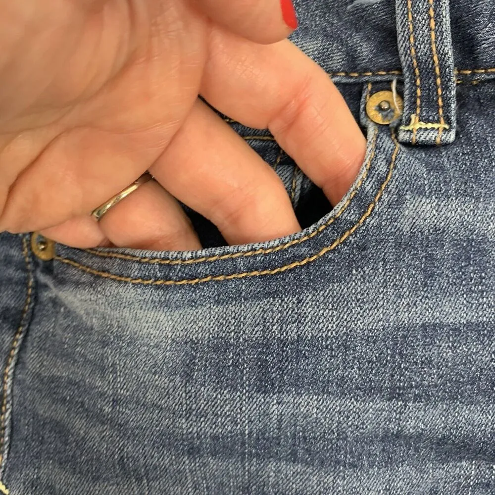 American Eagle Size 4 Shorts Shortie AEO Low Rise Denim Cuffed Stretch Women's - Image 6