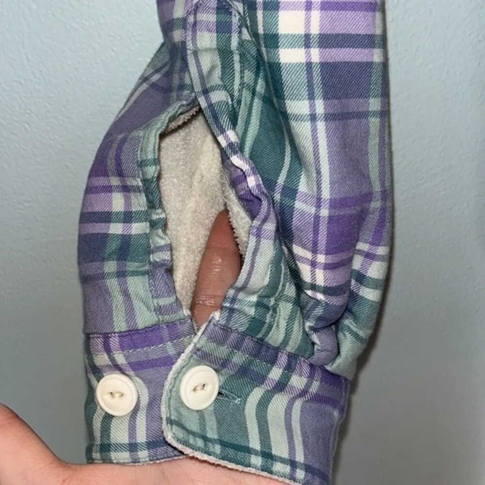 Women’s Petite L.L Bean purple and green fleece lined flannel jacket winter - Image 5