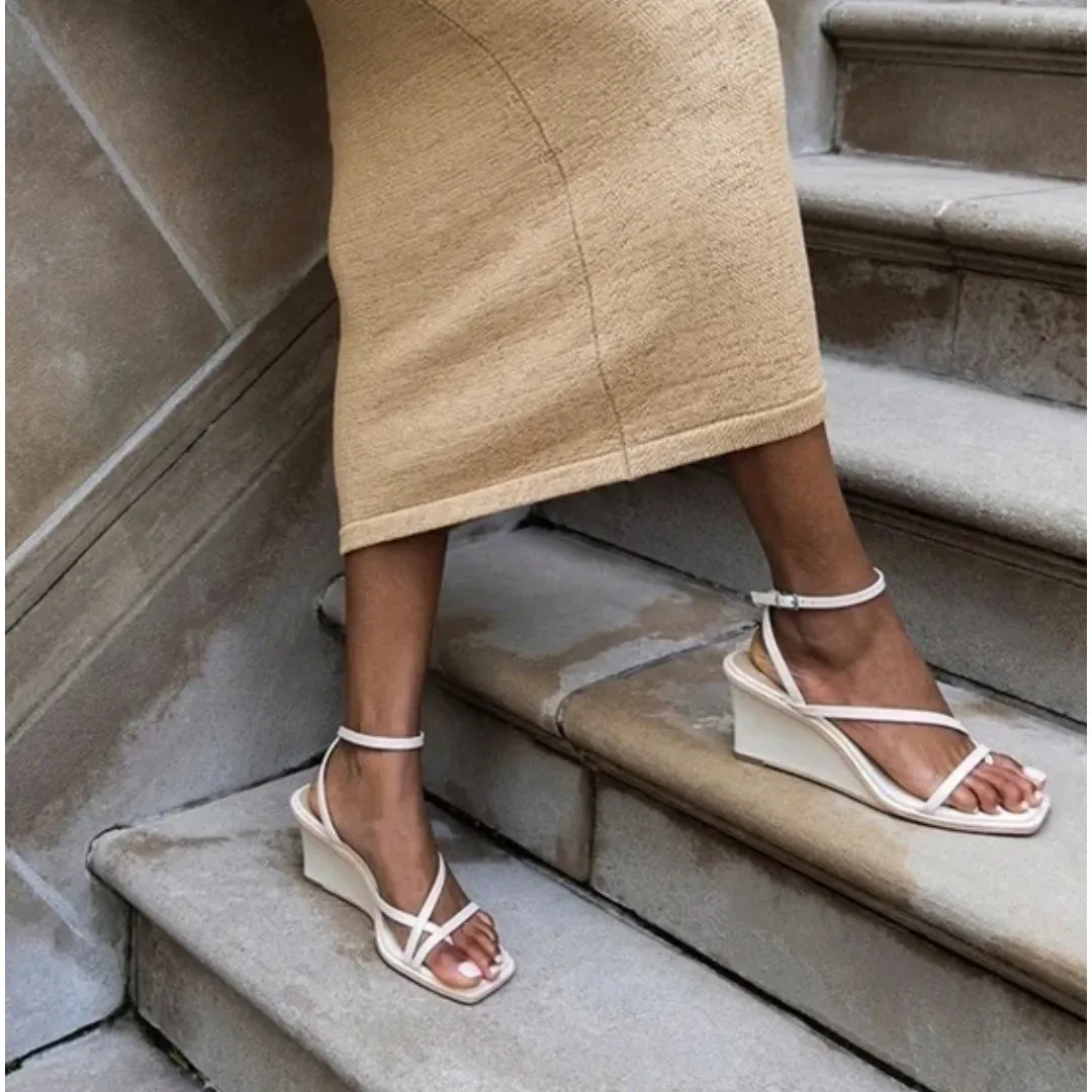 Dolce Vita Gemini Leather Strappy‎ Wedge Sandal Cream Size 11 Minimal Summer - Image 2