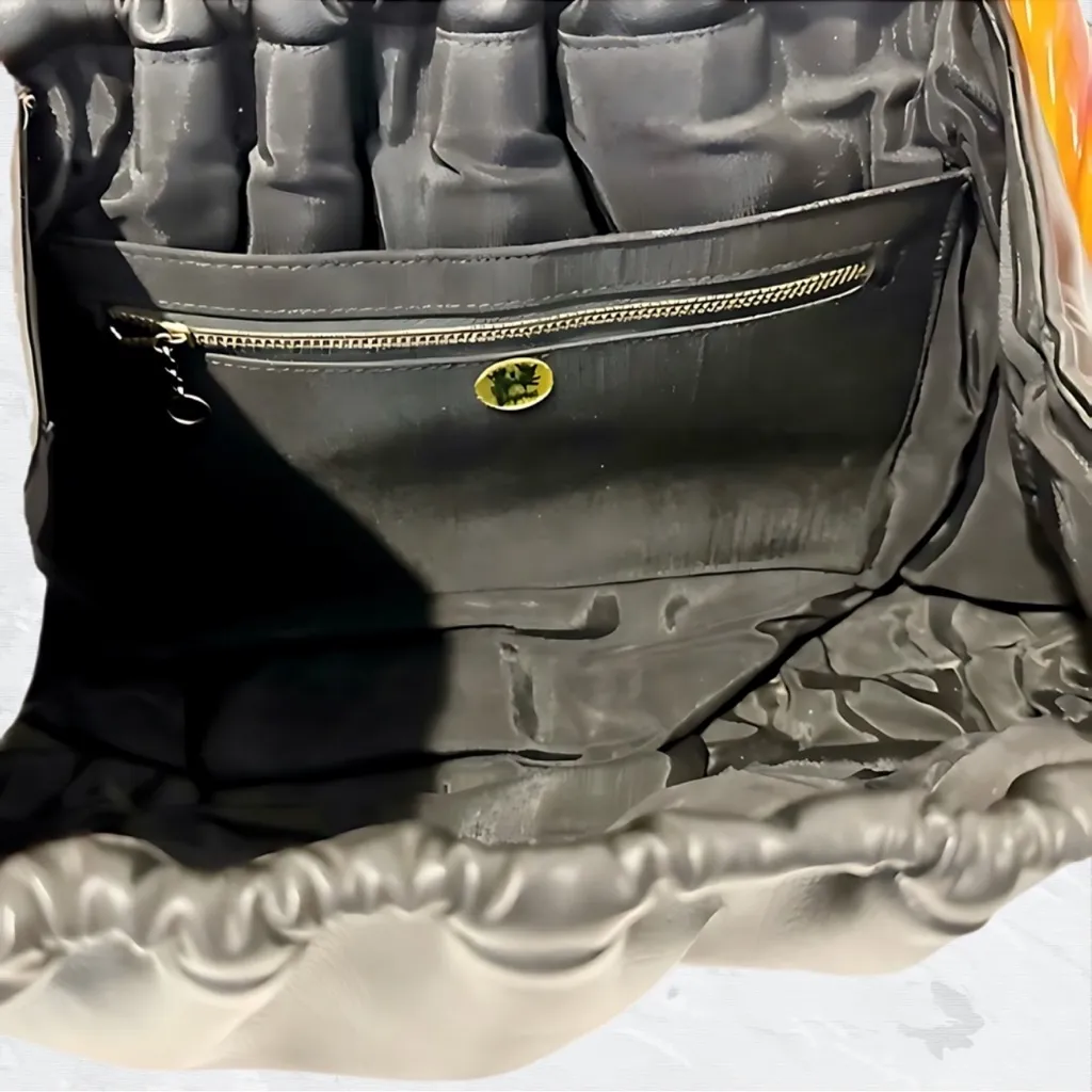 Vintage Empress Black Handbag W/ Interlocking Amber Bakelite Handles Circa 1950s - Image 6