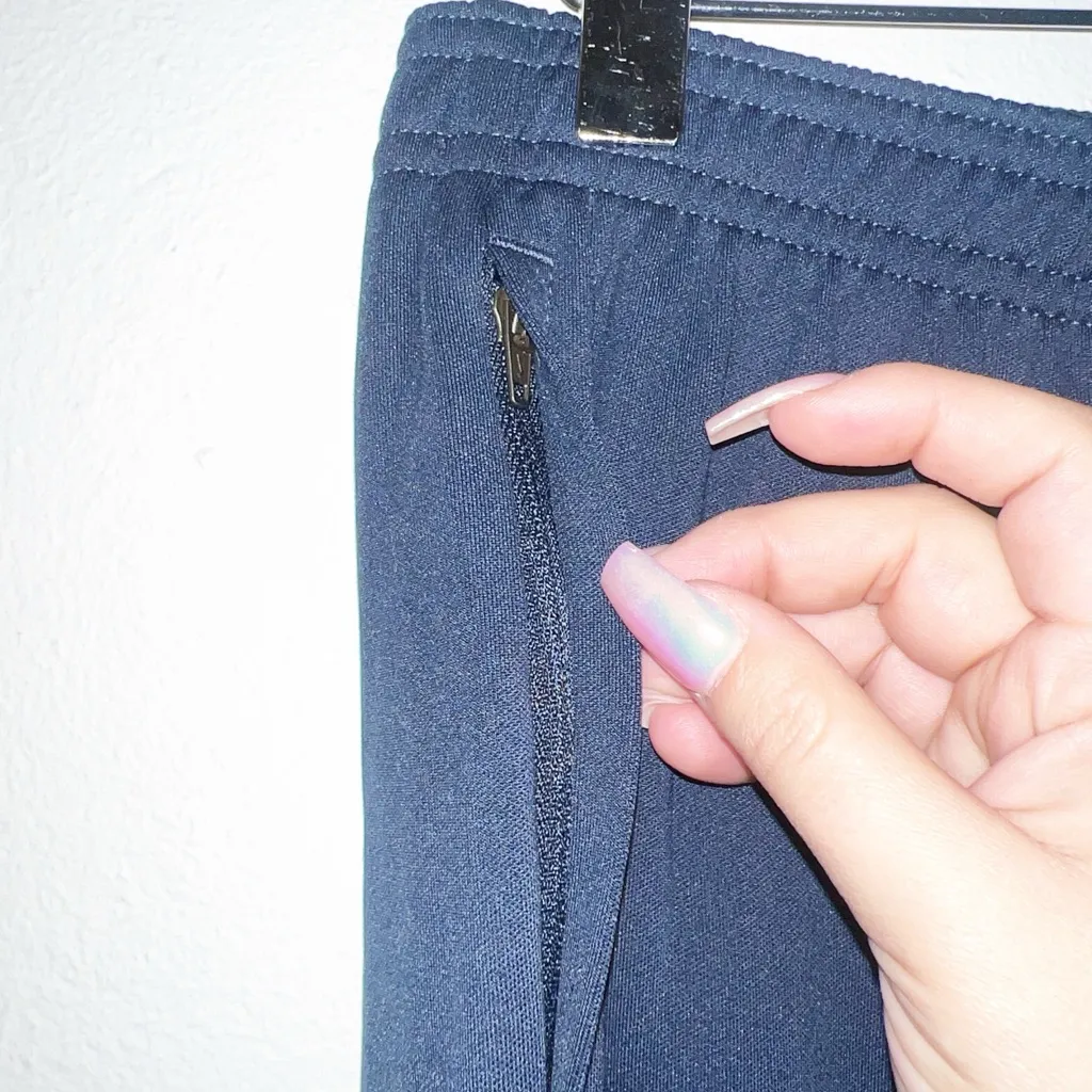 Nike women’s Dri-fit navy blue straight leg drawstring sweatpants - Image 5