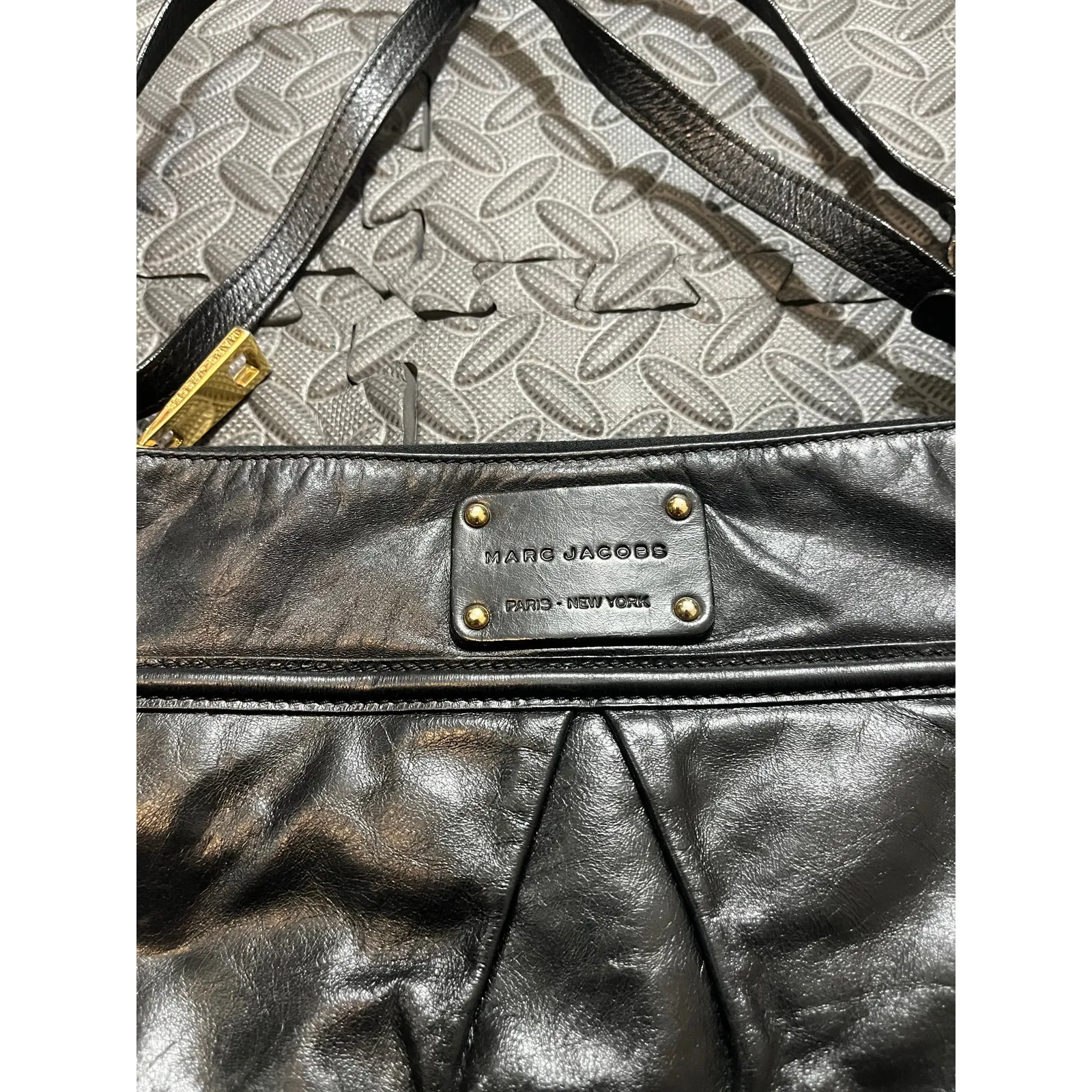 Vintage Marc‎ Jacobs Womens Black Leather Clutch Purse Bag Italy Straps Designer - Image 2